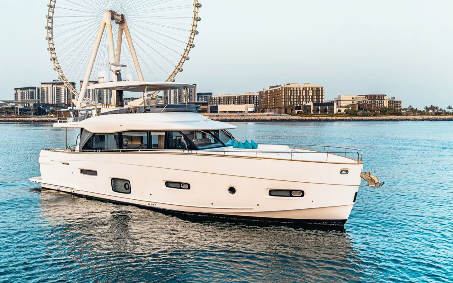 Azimut Magellano 66 футов — 66 футов