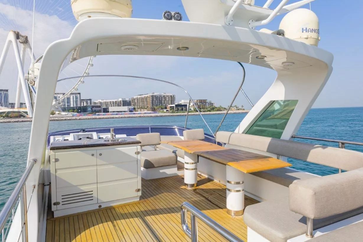 Photo 7 of Azimut Lana