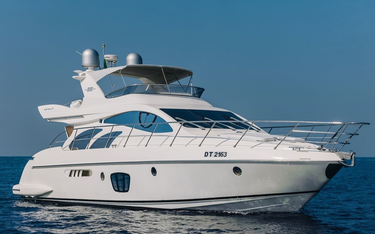 55-foot Azimut 8ofUs