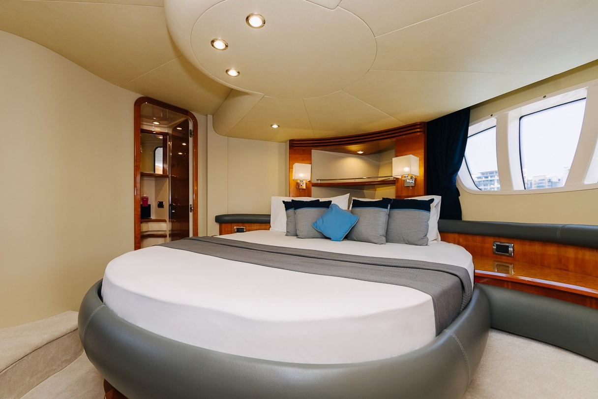 Photo 9 of Azimut 8ofUs