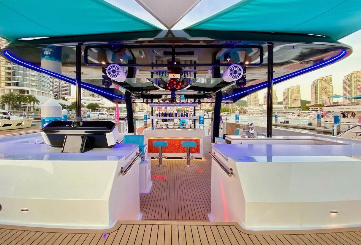 Photo 11 of Catamaran Ozone