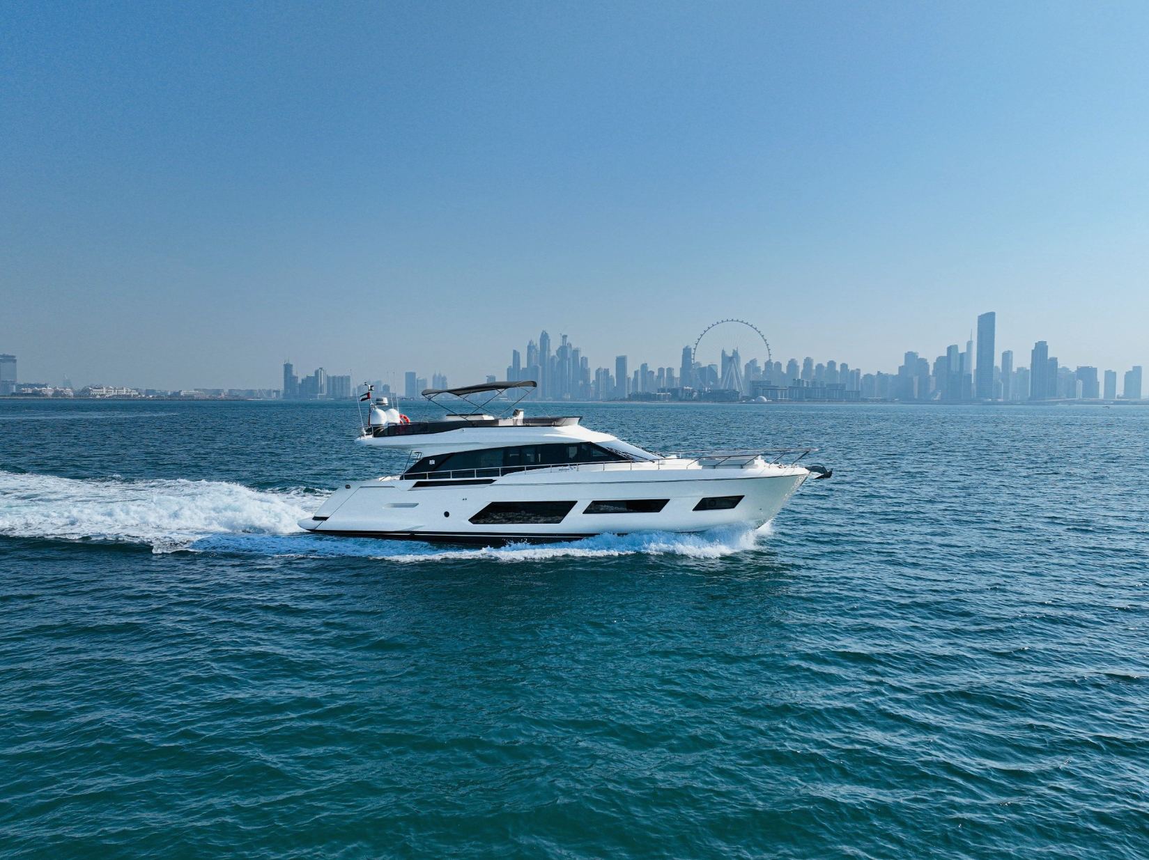 Photo 10 of Ferretti 67 ft