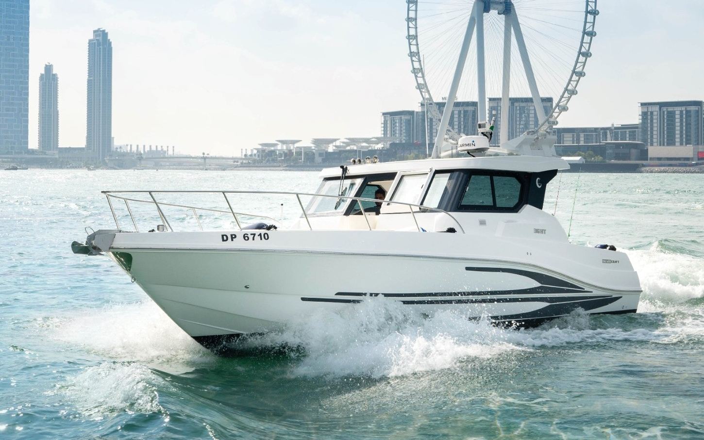 36-foot Silver Craft Storm