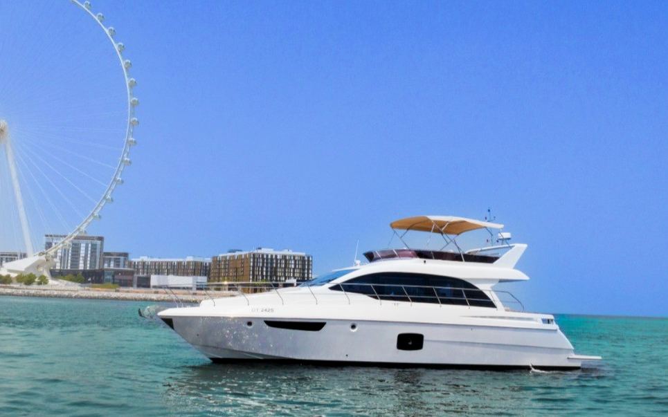 52-foot Sky Walker Lee