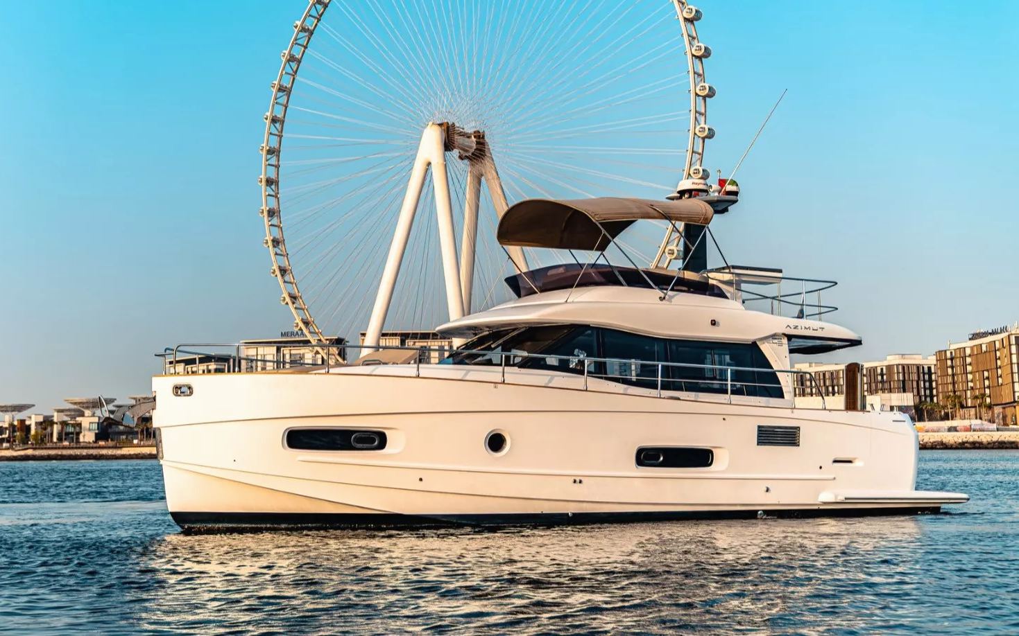 43-foot Azimut Magellano 43 ft